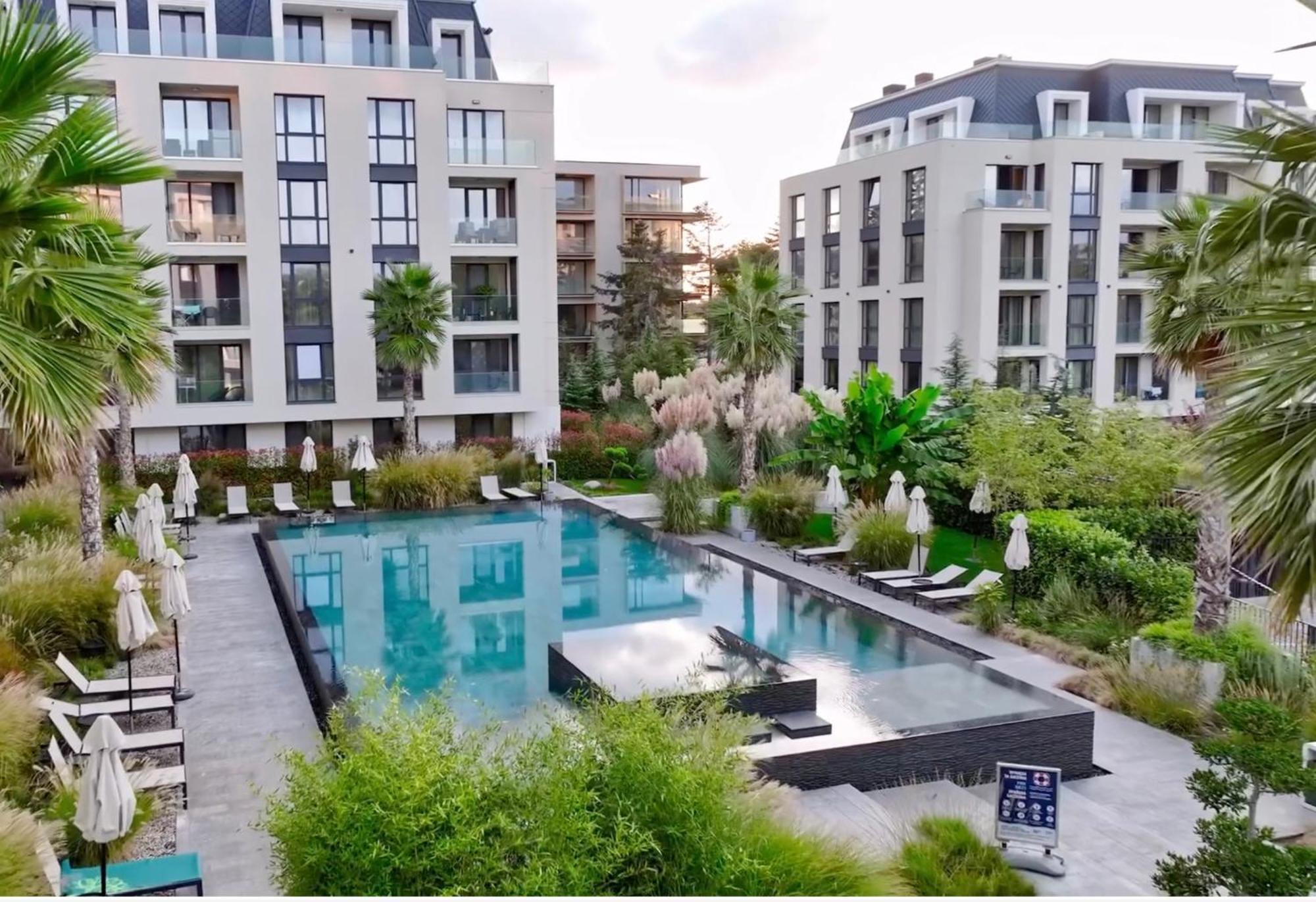 Exclusive St Constantine Suites Άγιος Κωνσταντίνος και Ελένη Εξωτερικό φωτογραφία