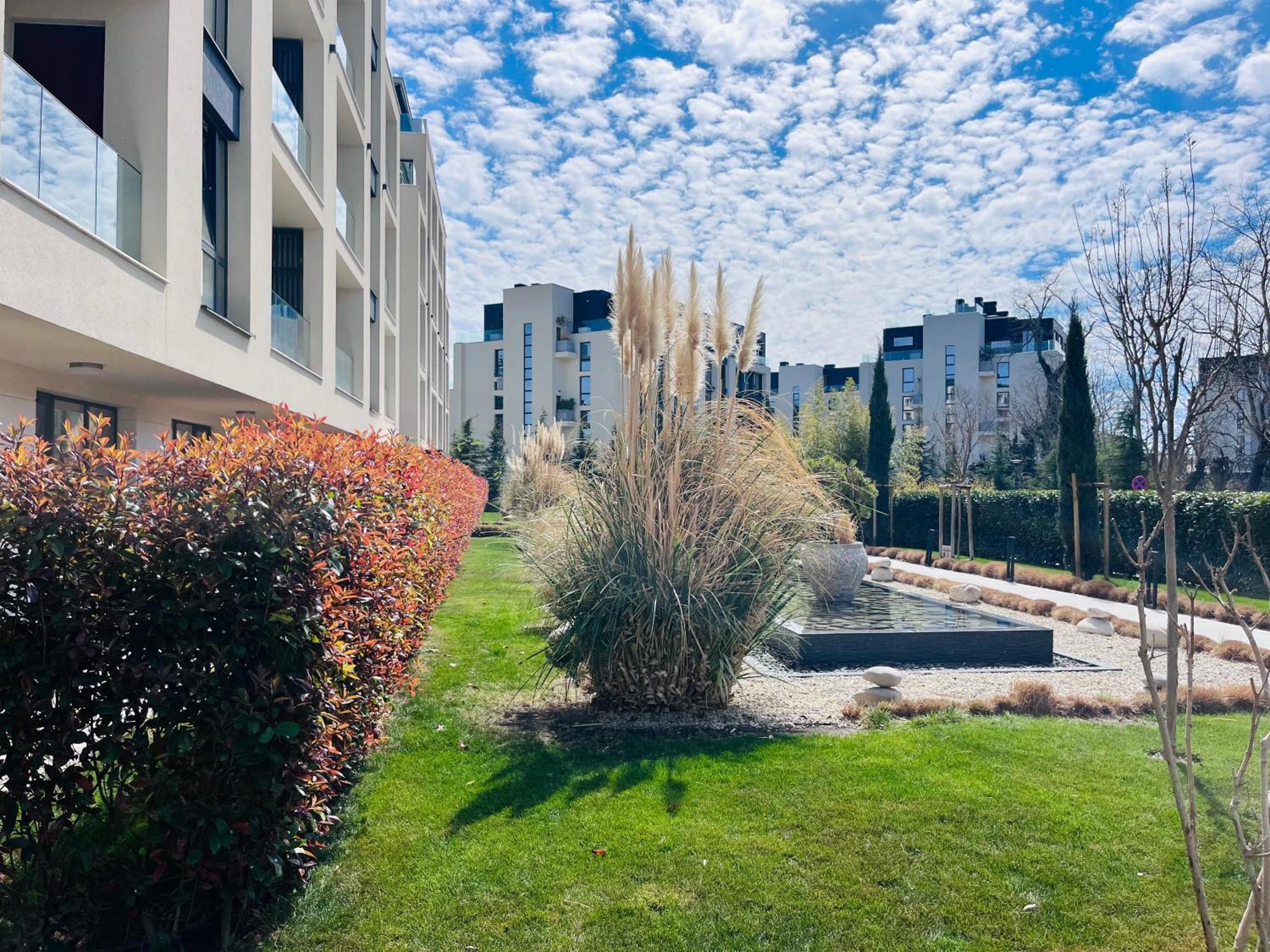 Exclusive St Constantine Suites Άγιος Κωνσταντίνος και Ελένη Εξωτερικό φωτογραφία
