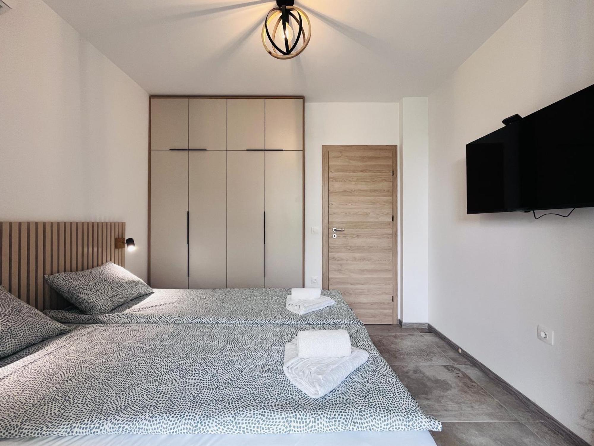 Exclusive St Constantine Suites Άγιος Κωνσταντίνος και Ελένη Εξωτερικό φωτογραφία