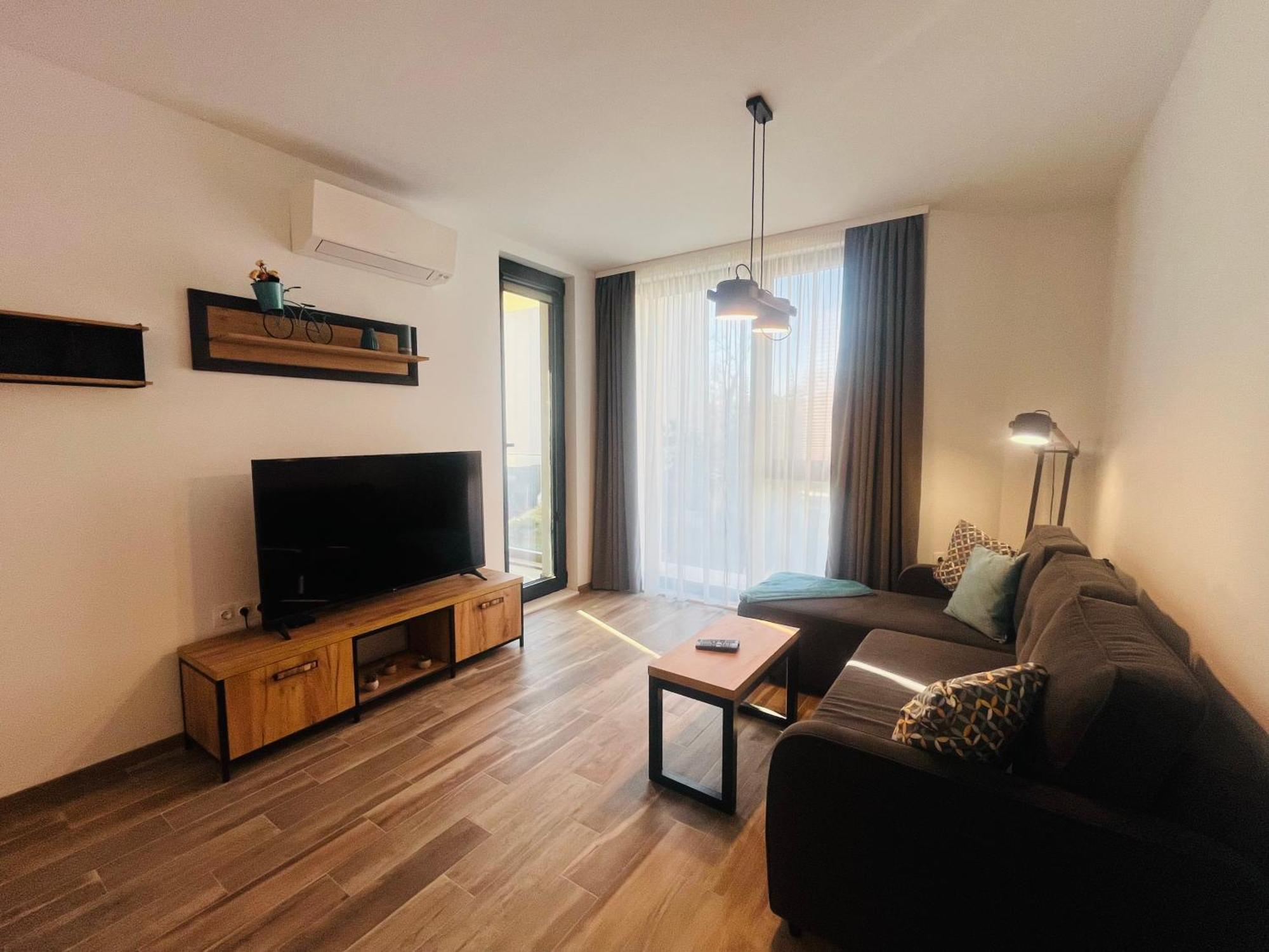 Exclusive St Constantine Suites Άγιος Κωνσταντίνος και Ελένη Εξωτερικό φωτογραφία